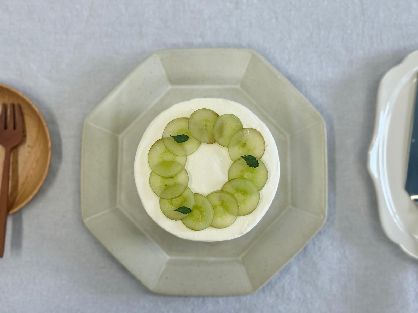 鐵觀音香印青提戚風蛋糕 | Tieguanyin Kyoho Grape Chiffon